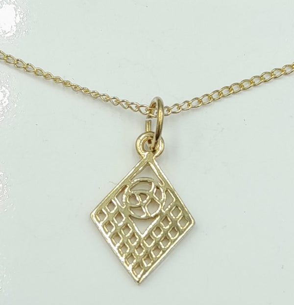 9ct Gold 'Rennie Mackintosh' Style Pendant on Chain. 2gr