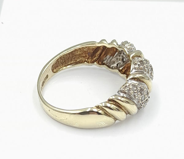 9ct Gold Pave Set Ladies Diamond Ring 3gr