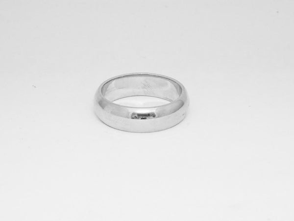 18ct White Gold D Shape 6mm Heavy Weight Men's Wedding Band Size Q 10.2g