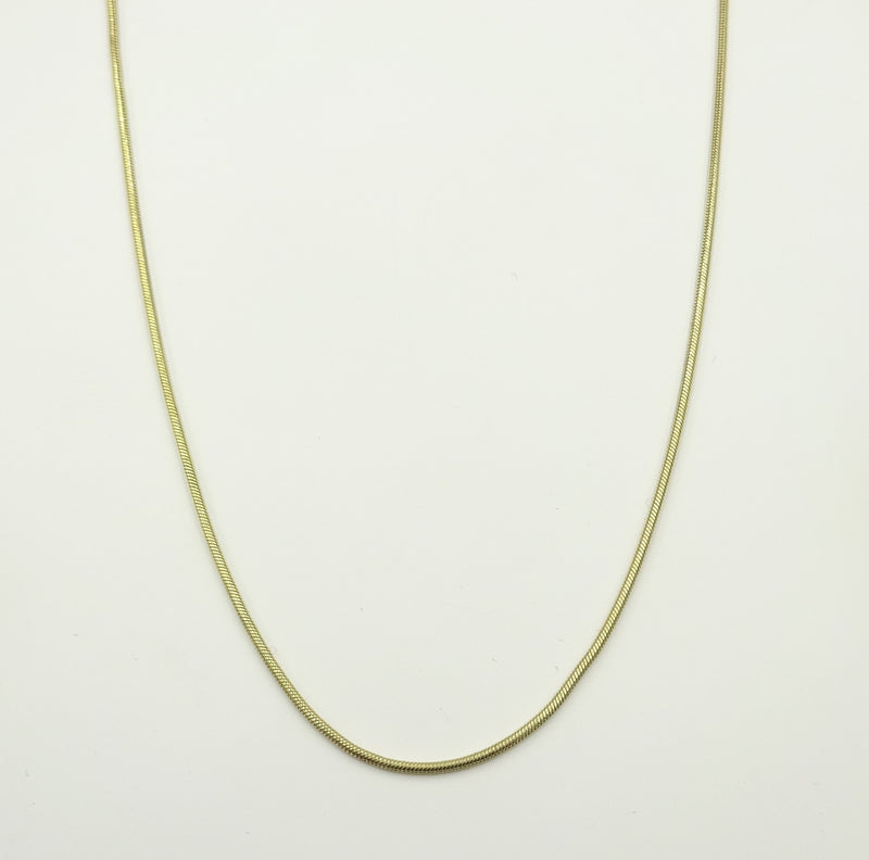 9ct gold fine snake chain 18". 4gr