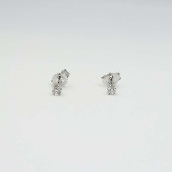 18ct White Gold Diamond Small Stud Earrings 2mm 0.10ct