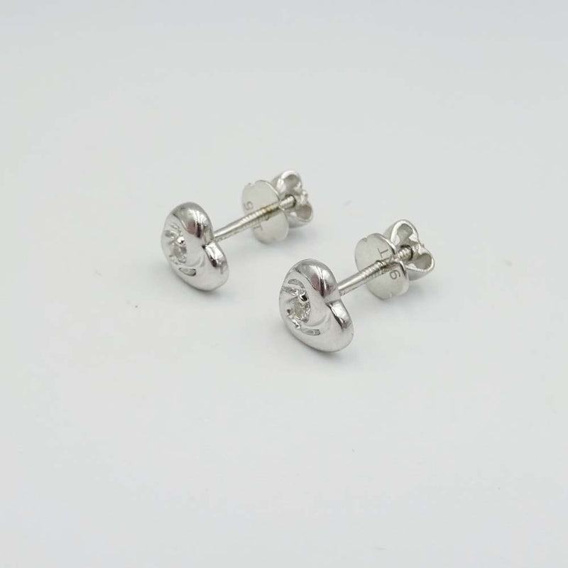 9ct White Gold Cubic Zirconia Heart Stud Earrings