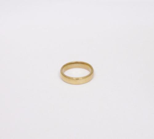 9ct Yellow Gold 5mm Wedding Band Ring Size R - Richard Miles Jewellers