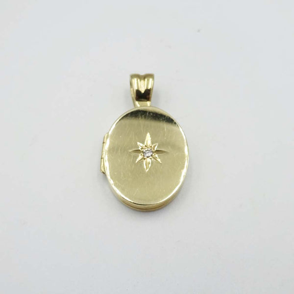 Premium 9ct Yellow Gold and Diamond Oval Locket