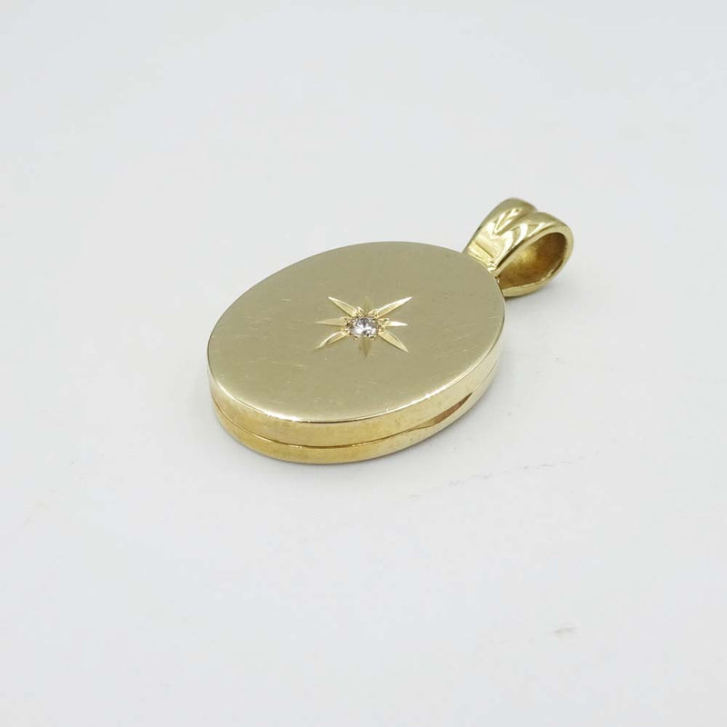 Premium 9ct Yellow Gold and Diamond Oval Locket