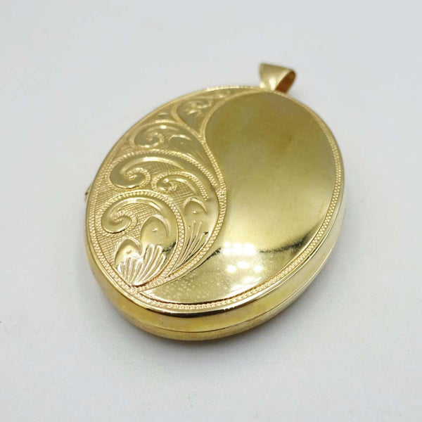 9ct Yellow Gold Oval Floral Pattern Locket