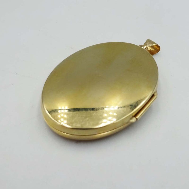 9ct Yellow Gold Oval Floral Pattern Locket