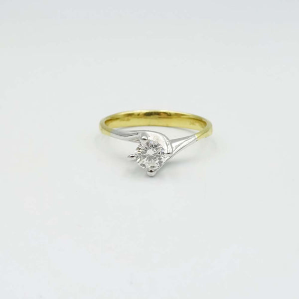 18ct Yellow Gold Diamond Solitaire Ring Size M 0.33ct