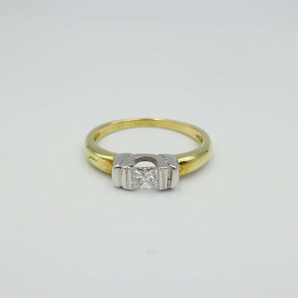 18ct Yellow Gold Square Cut Diamond Ring Size L