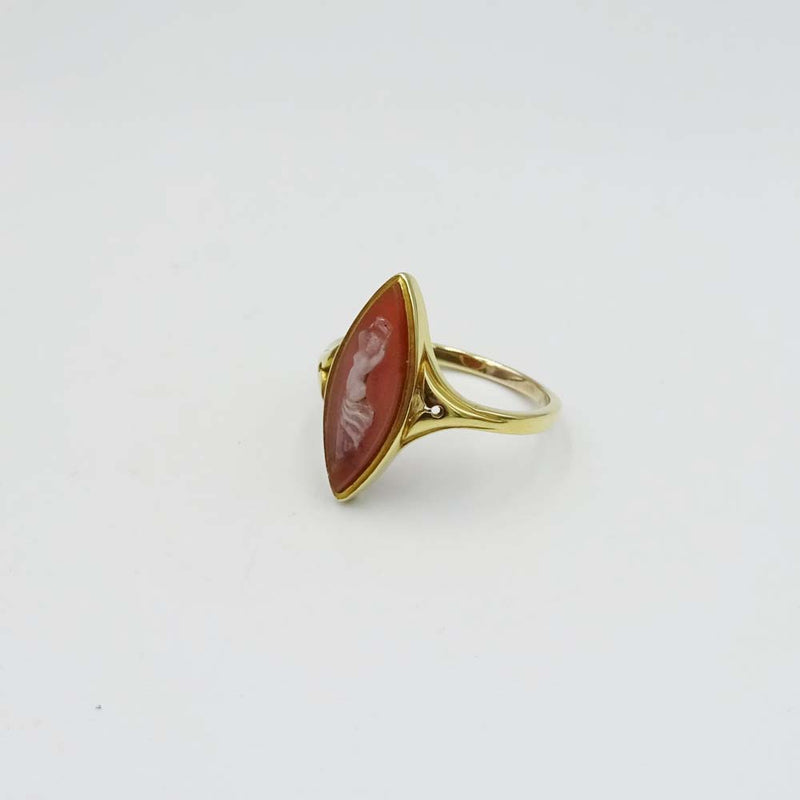 9ct Yellow Gold Marquise Cameo Ring Size O