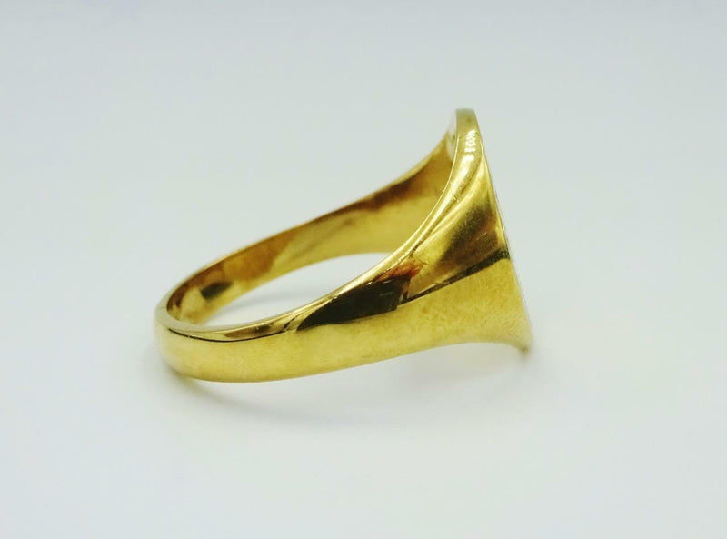 9ct Yellow Gold Oval Quarter Engine Turned Pattern Engraving W 6.3g - Richard Miles Jewellers