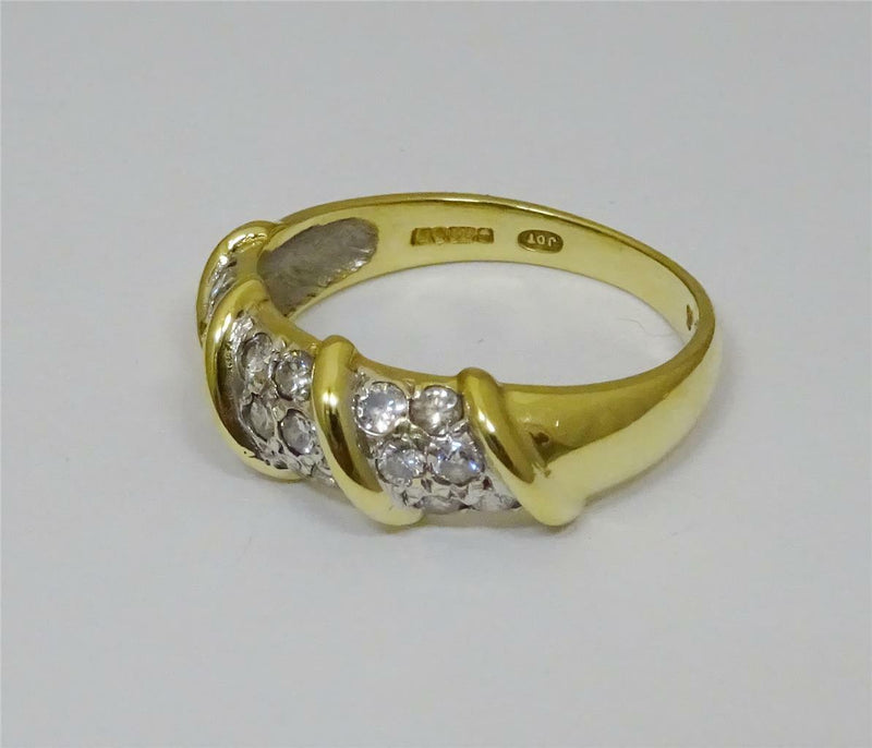 18ct Yellow Gold Ladies Ring With Diamond  Size M - Richard Miles Jewellers