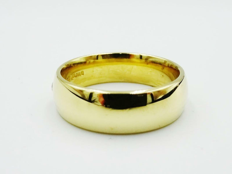 18ct Yellow Gold D Shaped 0.05ct Diamond Men's Wedding Band 8.4g 6mm Size Q - Richard Miles Jewellers