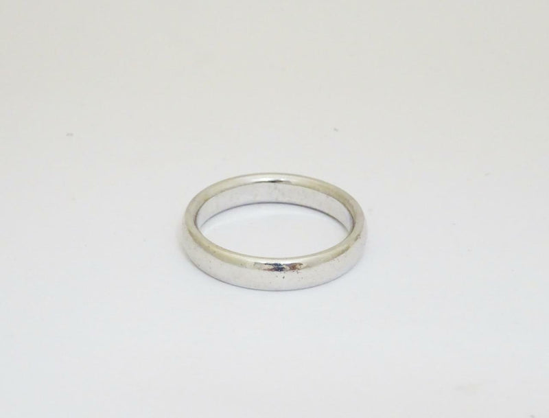 18ct White Gold Medium Weight  4mm Ladies Court Ring Size N 6g - Richard Miles Jewellers