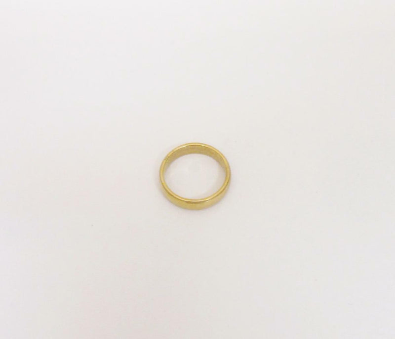 9ct Yellow Gold 5mm Wedding Band Ring Size R - Richard Miles Jewellers