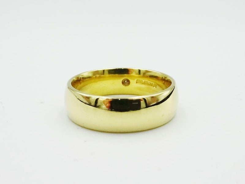 18ct Yellow Gold D Shaped 0.05ct Diamond Men's Wedding Band 8.4g 6mm Size Q - Richard Miles Jewellers