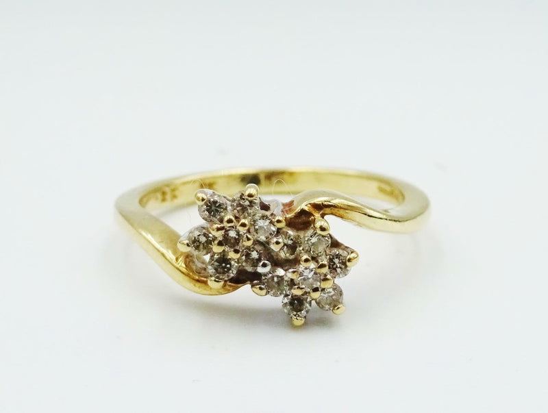 9ct Yellow Gold Fancy Twist Double Flower 0.25ct Diamond Cluster Ring 2.3g N - Richard Miles Jewellers