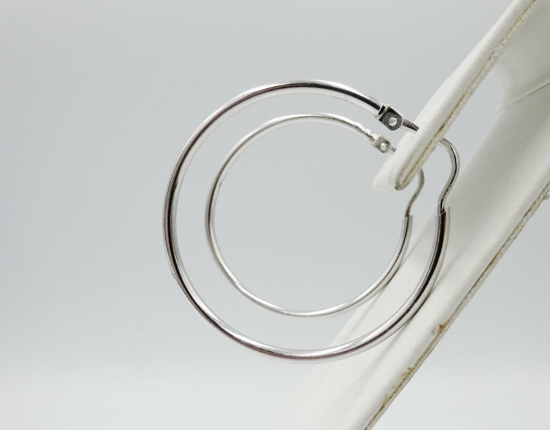 18ct White Gold 750 Stamped Medium Smooth Ladies Hoop Style Earrings 36mm - Richard Miles Jewellers