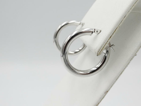 9ct White Gold 375 Plain Creole Round Ladies Hoop Earrings 20mm x 2.9mm - Richard Miles Jewellers