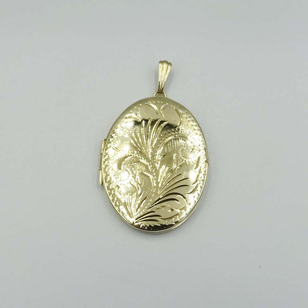 9ct Yellow Gold Large Floral Engraved Locket