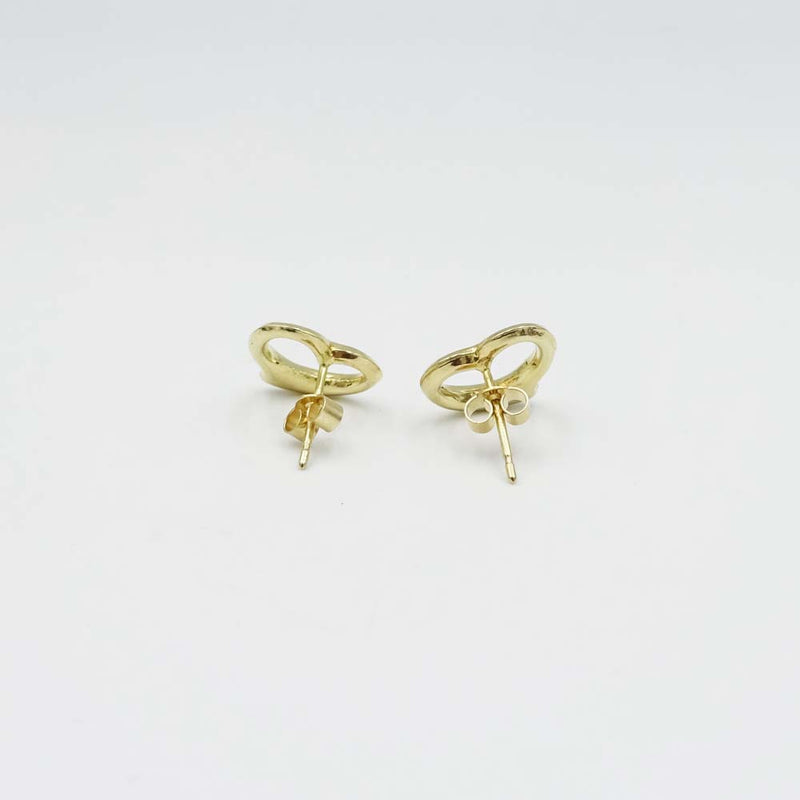 9ct Yellow Gold Heart Stud Earrings