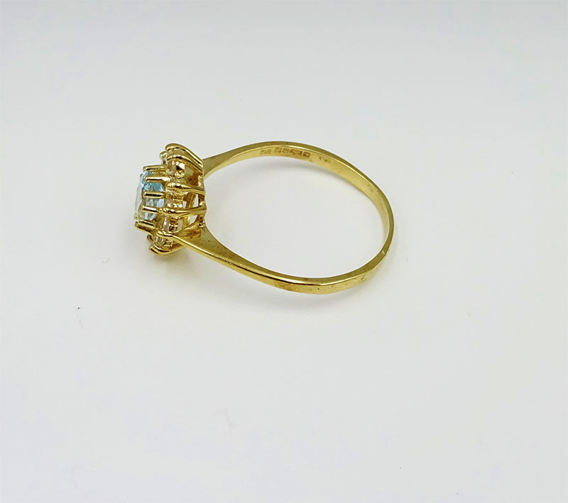 9ct Yellow Gold Centre Oval Topaz Cluster CZ Ladies Dress Ring Size X 1/2 3g - Richard Miles Jewellers