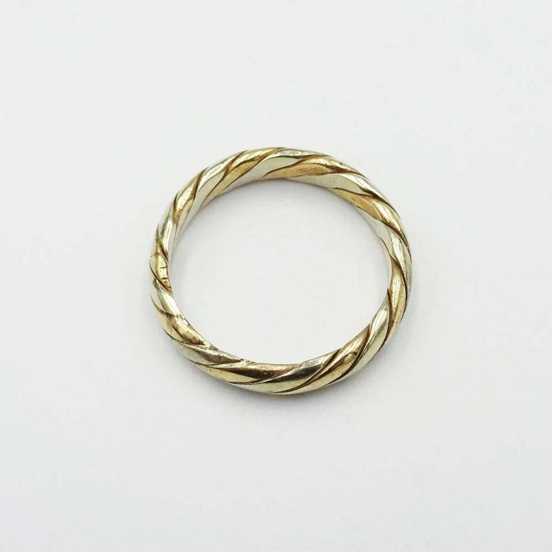 9ct Yellow Gold 2 Colour Twist Ring Size T 1/2