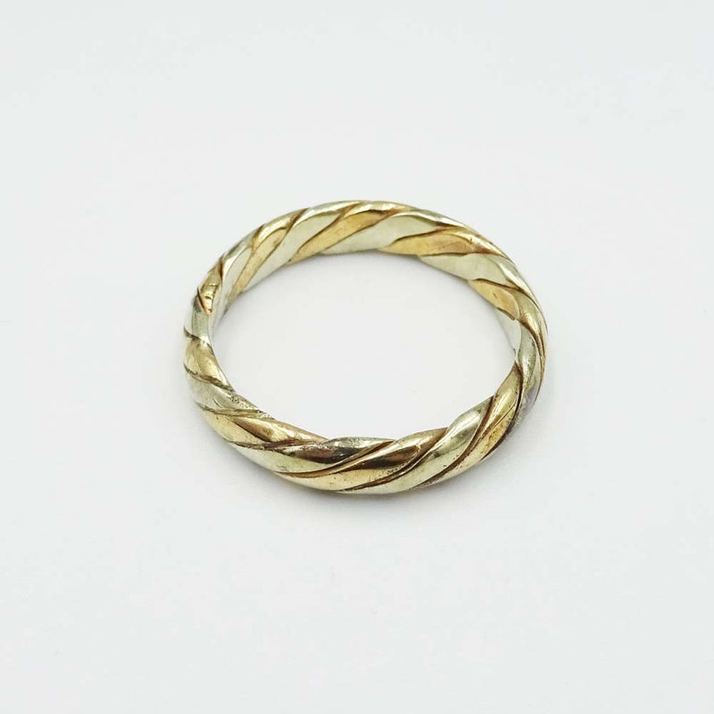 9ct Yellow Gold 2 Colour Twist Ring Size T 1/2