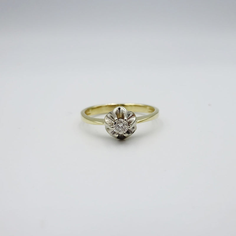 9ct Yellow Gold  0.08ct Diamond Stone Flower Claw Detail Ladies Ring 2.2g Size M - Richard Miles Jewellers