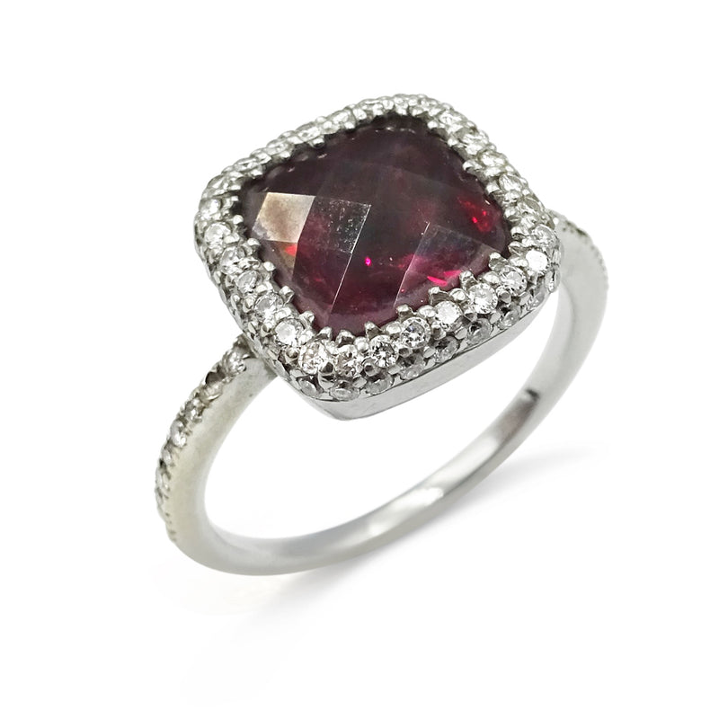 18ct White Gold Garnet and Diamond Ring Size L