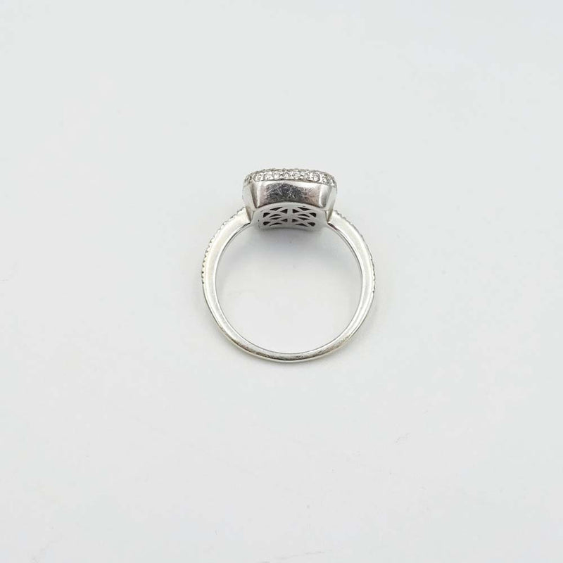 18ct White Gold Garnet and Diamond Ring Size L