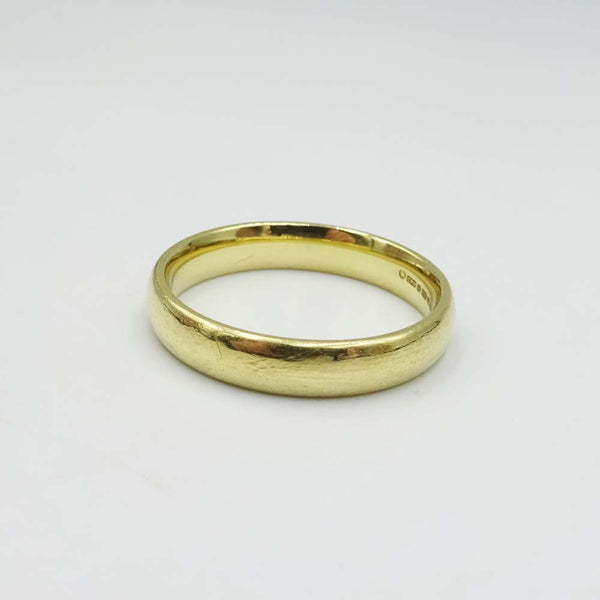 18ct Yellow Gold Wedding Band Size T