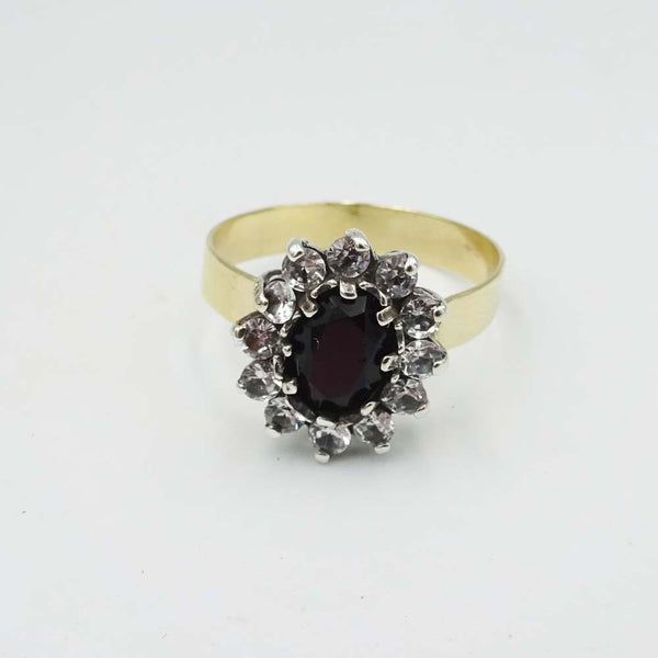 9ct Yellow Gold Garnet and Cubic Zirconia Cluster Ring Size T