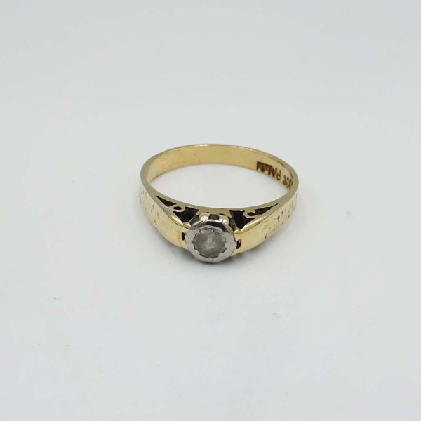 9ct Yellow Gold Cubic Zirconia Solitaire Ring Size L