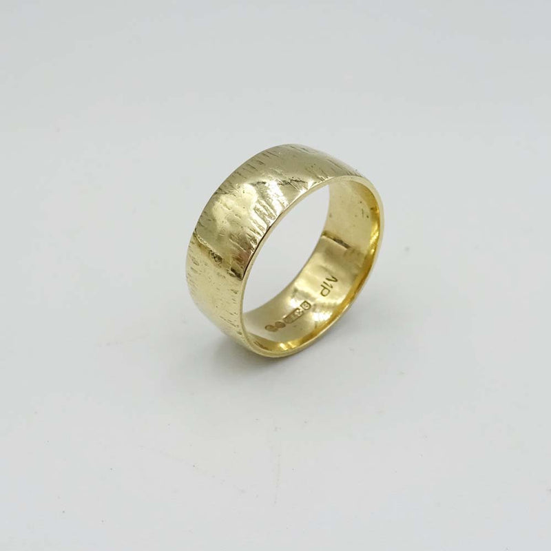 9ct Yellow Gold Treebark Band Ring Size N