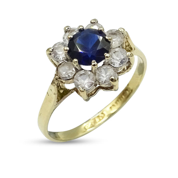 9ct Yellow Gold Sapphire and Cubic Zirconia Cluster Ring Size J