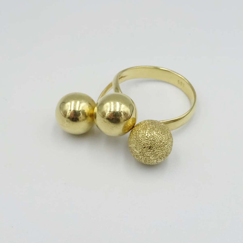 14ct Yellow Gold Trilogy Sphere Ring Size M