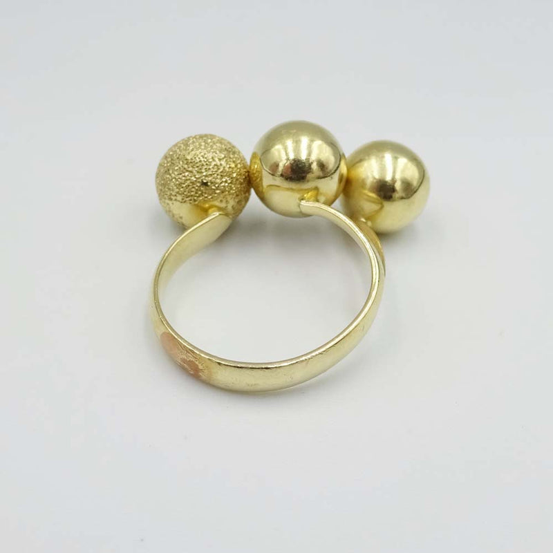 14ct Yellow Gold Trilogy Sphere Ring Size M