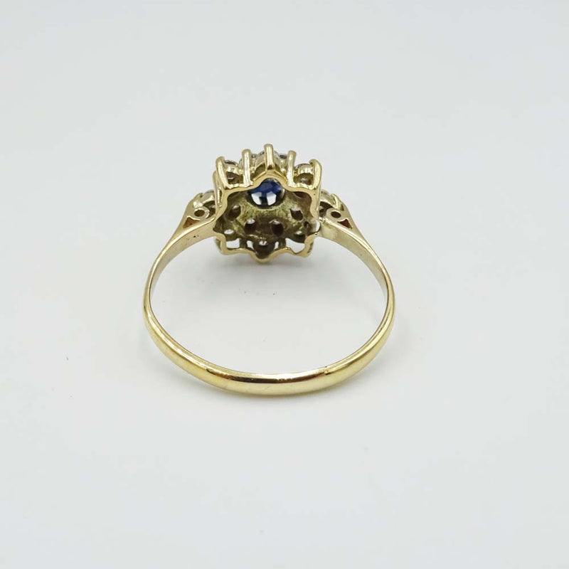 9ct Yellow Gold Sapphire and Cubic Zirconia Cluster Ring Size L