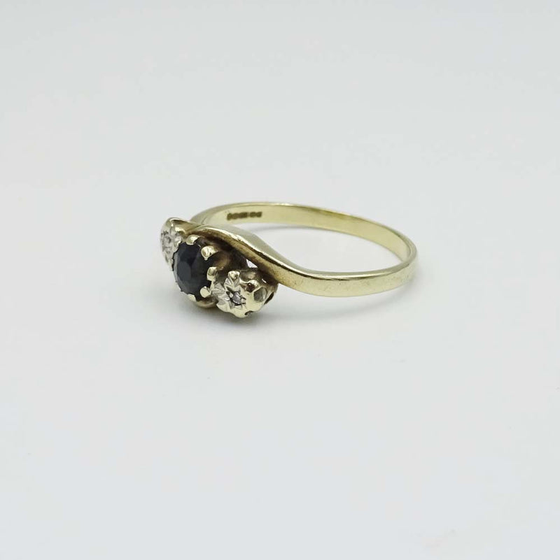 9ct Yellow Gold Sapphire and Diamond Ring Size N