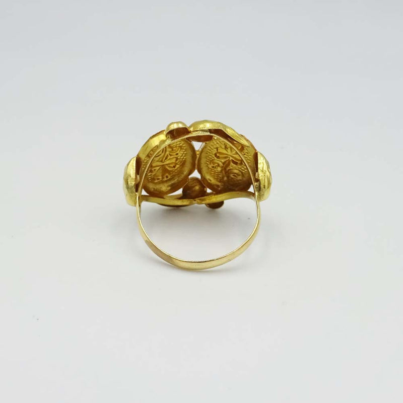 18ct Yellow Gold 3 Colour Floral Pattern Ring Size J