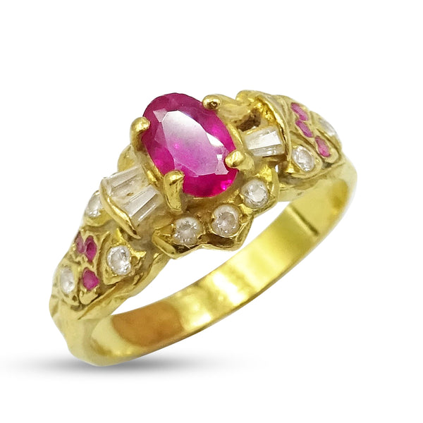 22ct Yellow Gold Red Stone and Cubic Zirconia Cluster Ring Size J