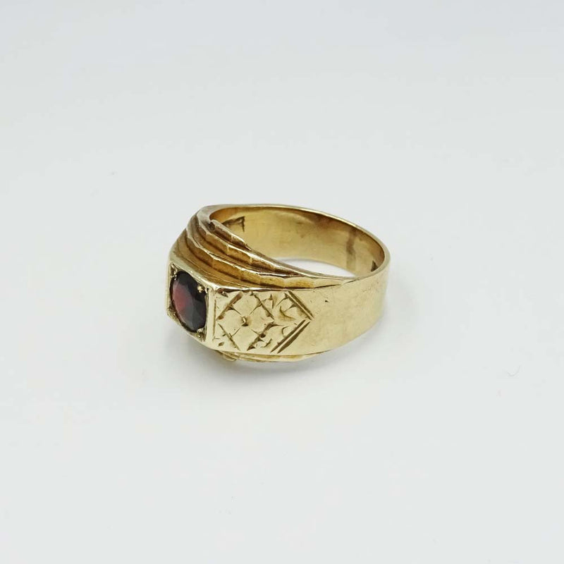 9ct Yellow Gold Garnet Wide Band Signet Ring Size R