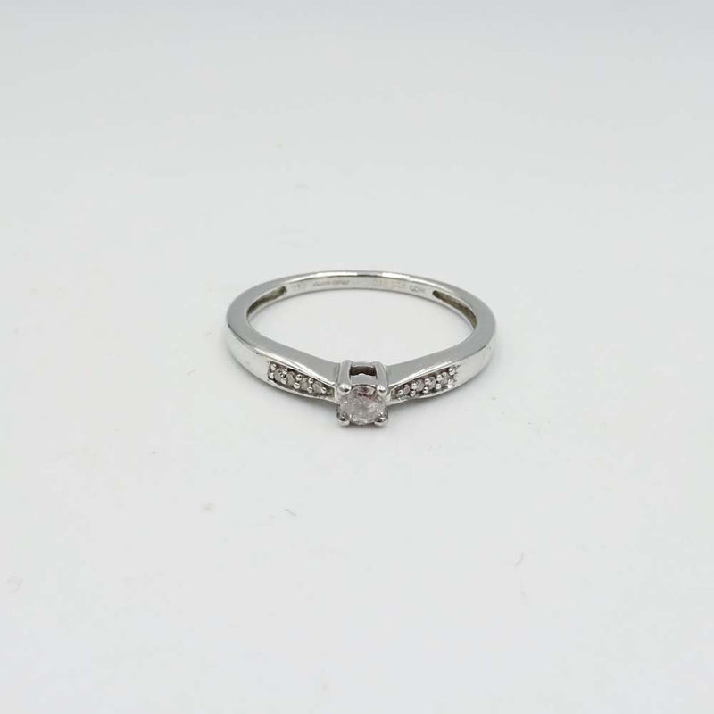 18ct White Gold Diamond Ring 0.04ct Size L
