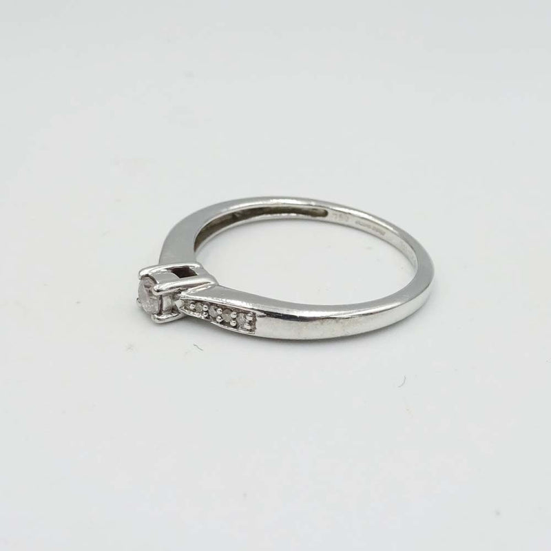 18ct White Gold Diamond Ring 0.04ct Size L