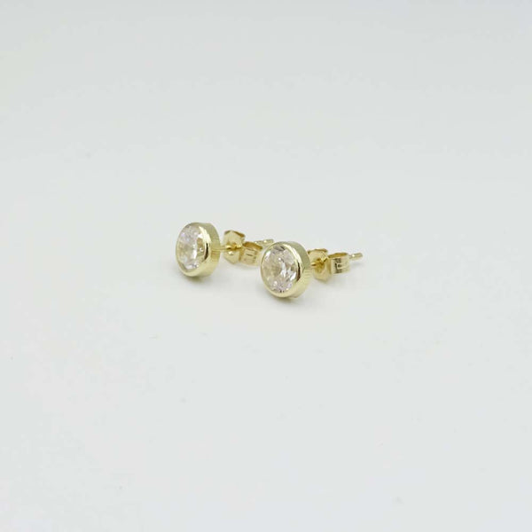 9ct Yellow Gold Round Rubover Cubic Zirconia Stud Earrings