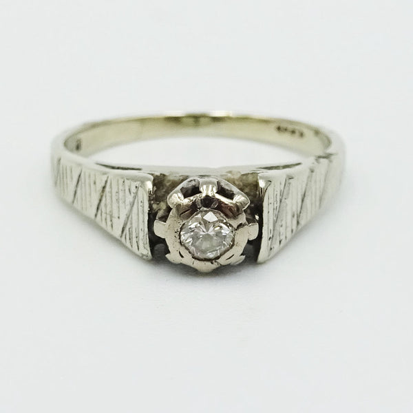 18ct White Gold Vintage Ladies 0.05ct Diamond Ring Size F 1/2 - Richard Miles Jewellers
