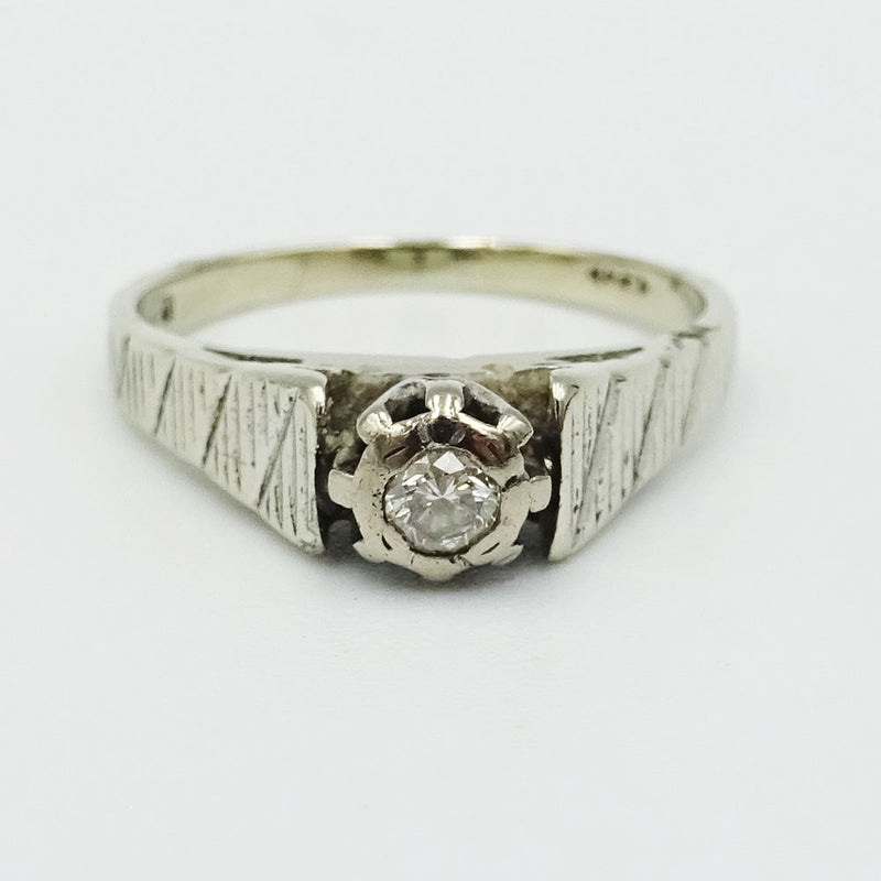 18ct White Gold Vintage Ladies 0.05ct Diamond Ring Size F 1/2 - Richard Miles Jewellers