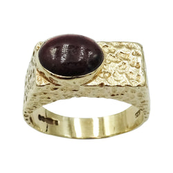 9ct Yellow Gold Gents Statement Hammered Onyx Ring Size S - Richard Miles Jewellers