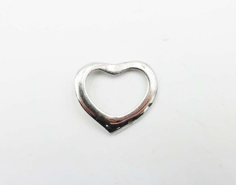 9ct White Gold Open Heart Pendant